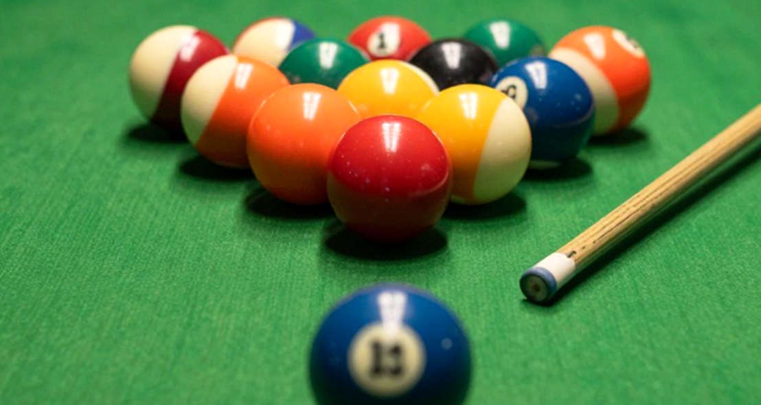 Williams lội ngược dòng nghẹt thở, tái ngộ Carter ở chung kết English Open