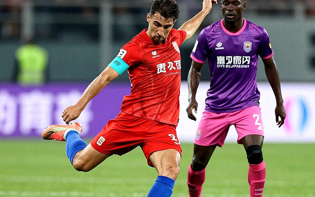 Al-Nassr thủng lưới bốn bàn: Khi khán đài gọi tên huấn luyện viên, dữ liệu lại chỉ về hàng thủ