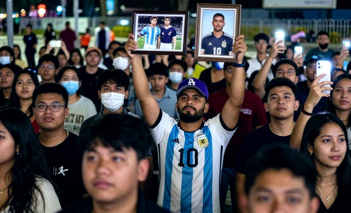 Bóng đá Việt Nam 2026: mùa bóng của những trang giấy trắng
